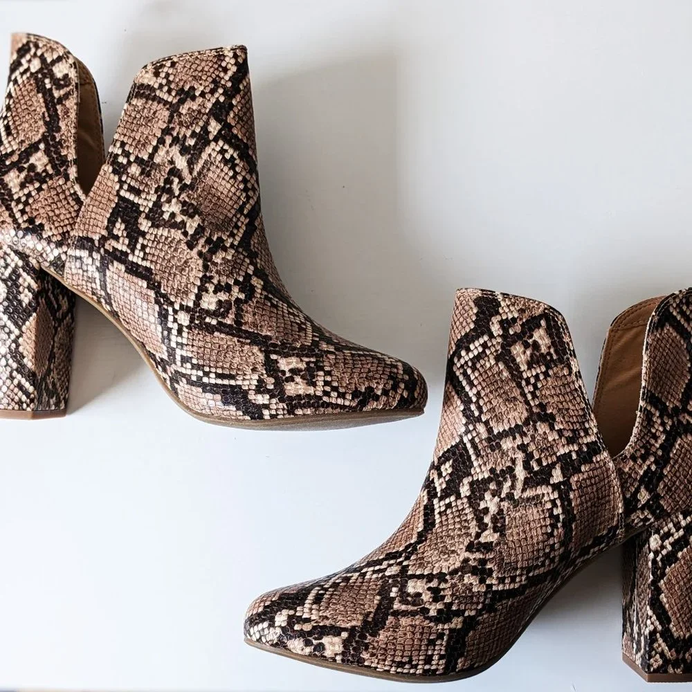 Lane Bryant Dream Cloud Cutout High Heel Bootie - Snakeskin - 11W - Picture 3 of 15